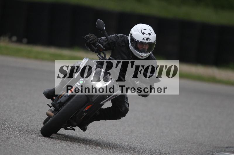 Archiv-2025/10 23.04.2025 Cornu Master School ADR/gruen-vert/9